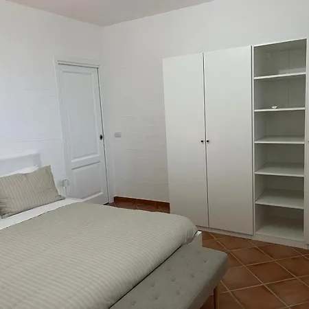 Nyaraló Il Mirto Nebida